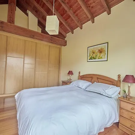 Holiday home Casa Caralveluna Cubas (Cantabria)